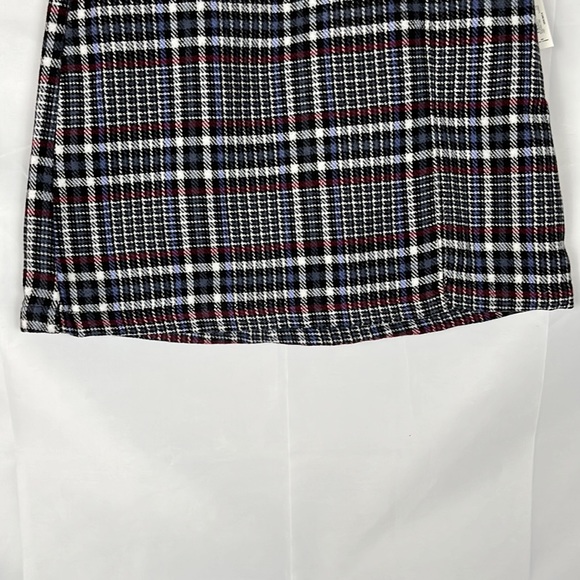 Plaided Mini Skirt Blue & Black Side Split Back Zipper Juniors Size Small - Picture 4 of 9